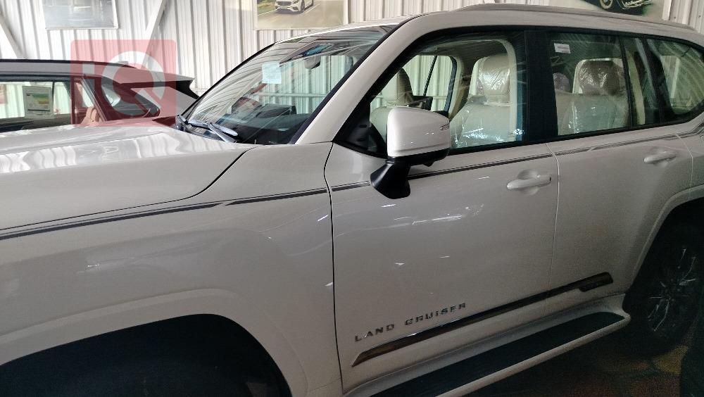 تويوتا لاندكروزر